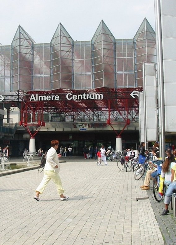rsz_station_almere_centraal.jpg